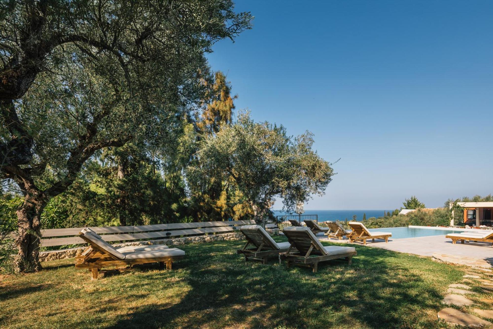 Ilyessa Country house *